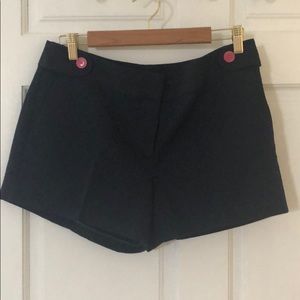 Vineyard vine shorts